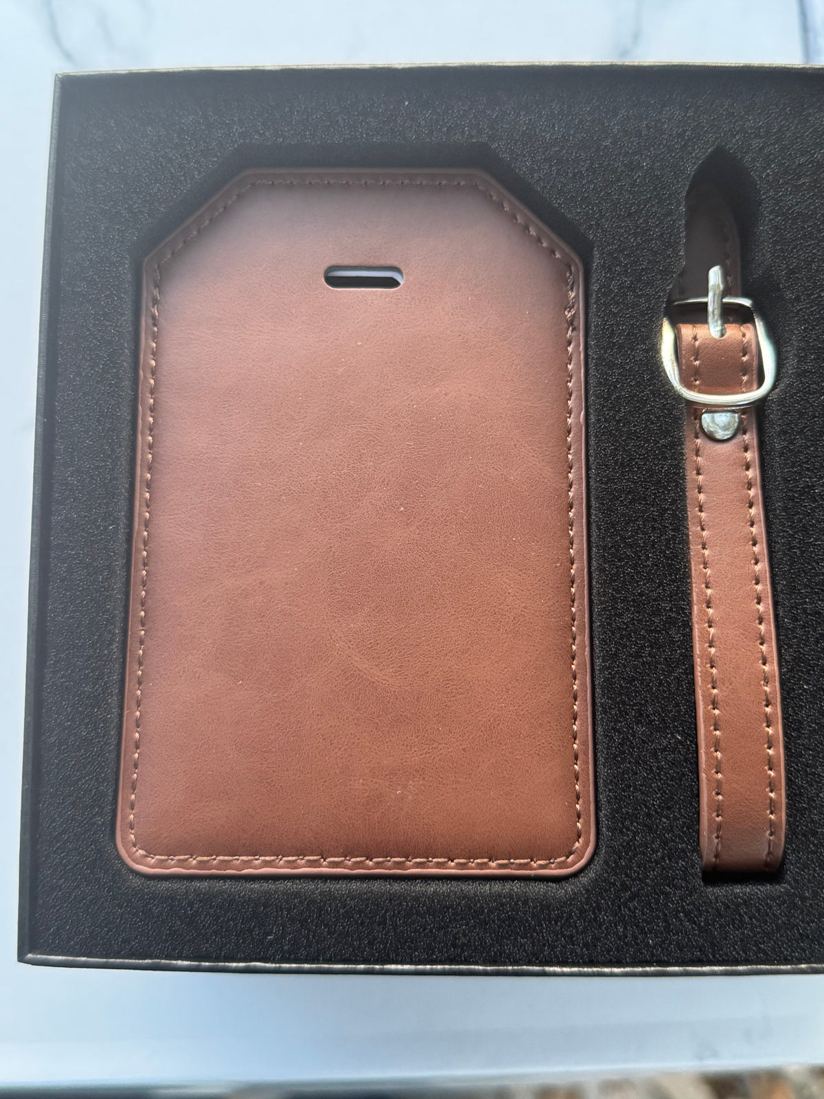 luggage tags